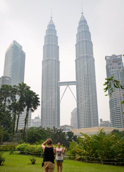 KL42_10102015_TINJAUAN_HSN