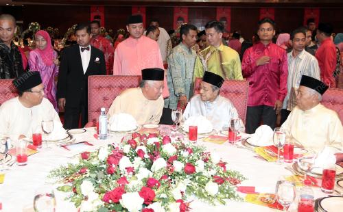 DATUK SERI MOHD NAJIB TUN ABDUL RAZAK