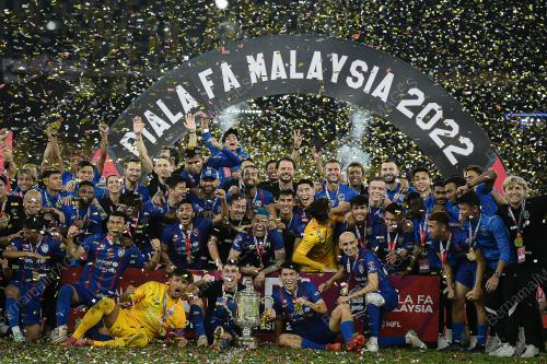 FINAL PIALA FA: JDT VS TERENGGANU