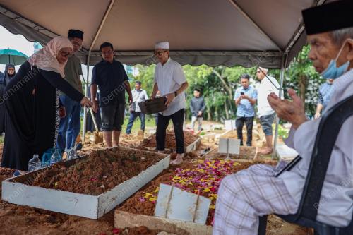 ALLAHYARHAM TUN MOHAMED DZAIDDIN ABDULLAH