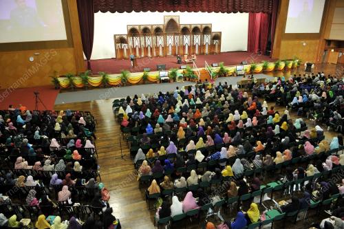 KL42_12112015_UIAM