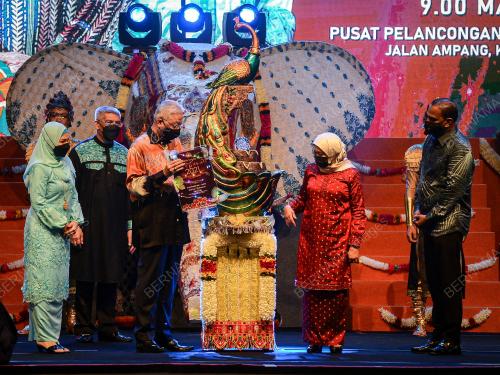 DATUK SERI ISMAIL SABRI
