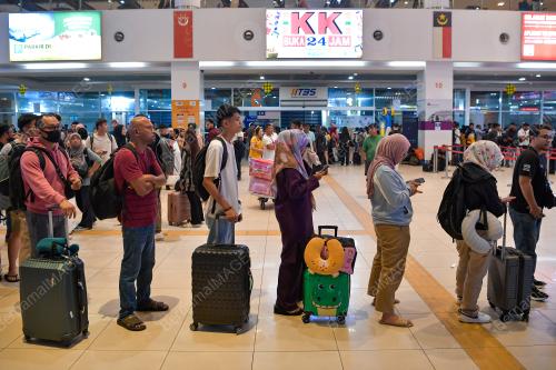 TINJAUAN BALIK KE IBU KOTA