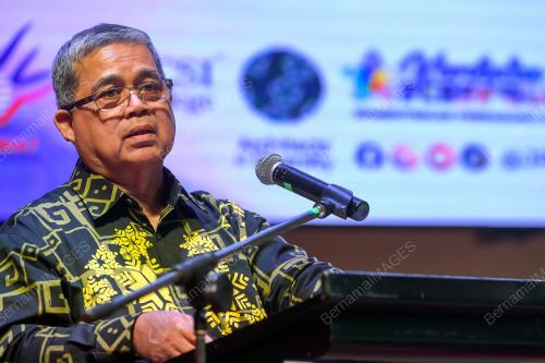 DATUK AARON AGO DAGANG