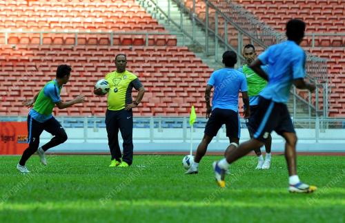 KL42_15062015_LATIHAN