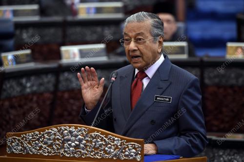 KL42_16072018_PARLIMEN