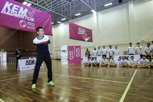 KL42_17112016_DLCW