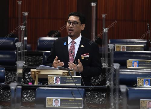 DATUK SERI AHMAD FAIZAL AZUMU