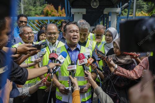 DATUK SERI ALEXANDER NANTA LINGGI