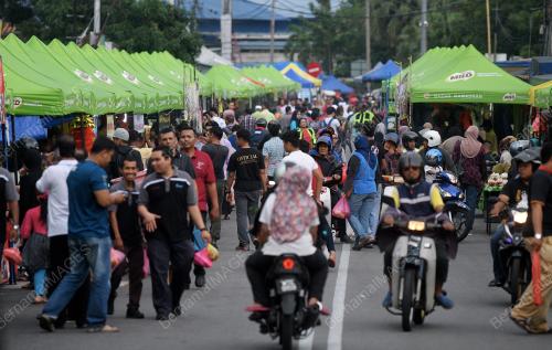KL42_18052018_BAZAR