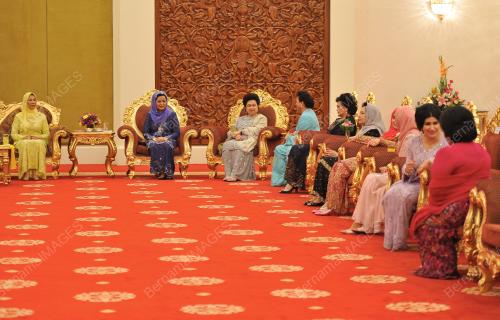 KL42_18062014_AGONG