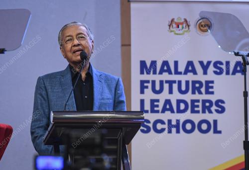 TUN DR. MAHATHIR MOHAMAD