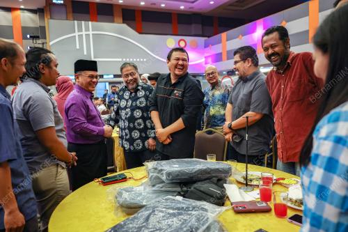 DATUK MOHD RADZIF MOHD YUNUS