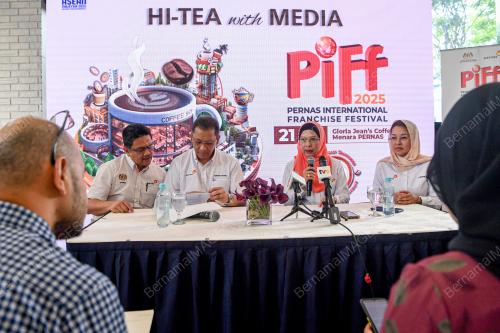 DATUK HAZIMAH ZAINUDDIN