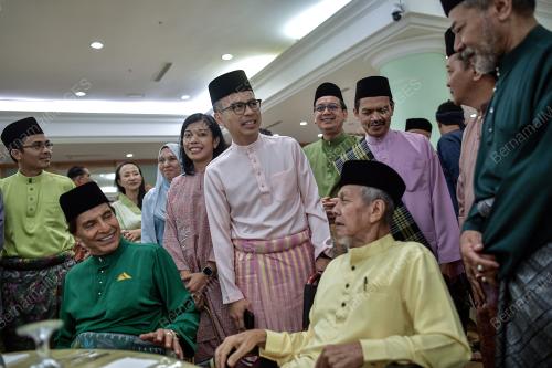 DATUK FAHMI FADZIL