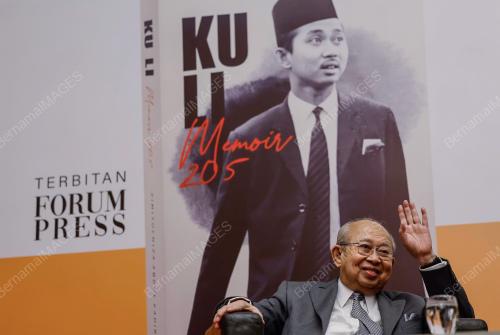 TAN SRI TENGKU RAZALEIGH HAMZAH