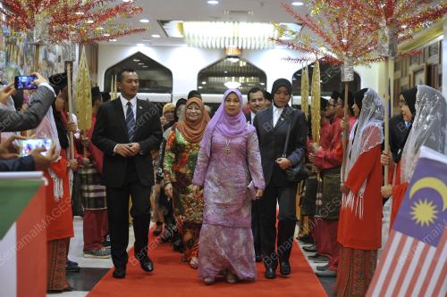KL42_22092016_PERMAISURI_MUSLIM