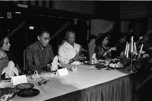 MAKAN MALAM PELADANG