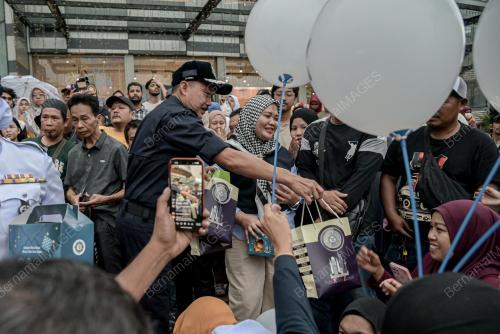 DATUK SERI MOHD YUSRI HASSAN BASRI