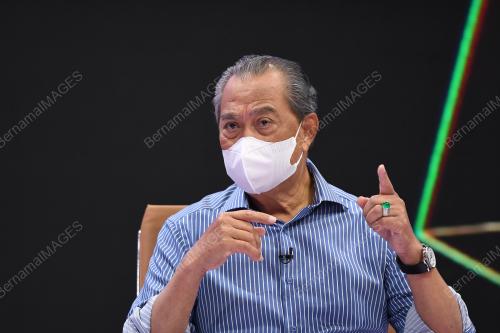 TAN SRI MUHYIDDIN YASSIN