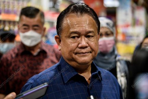 DATUK SERI ALEXANDER NANTA LINGGI
