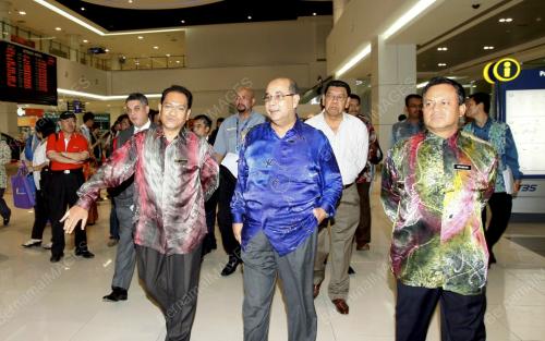 KL42_24022011_SYED_LAWAT