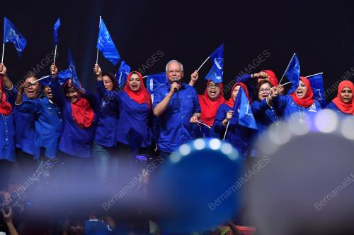 KL42_24042018_BN