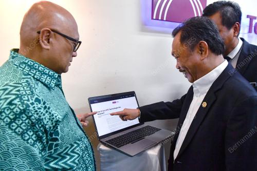 DATUK MOHAMMAD YUSOF APDAL