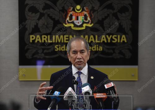 DATUK SERI DR WAN JUNAIDI TUANKU JAAFAR