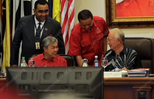 KL42_26042017_UMNO