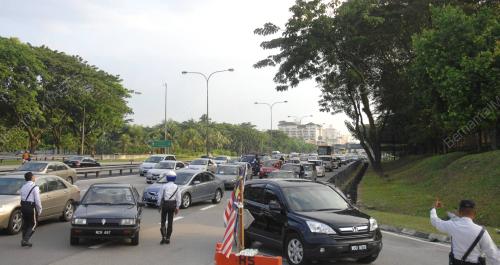 BOLA SEPAK AFF SUZUKI