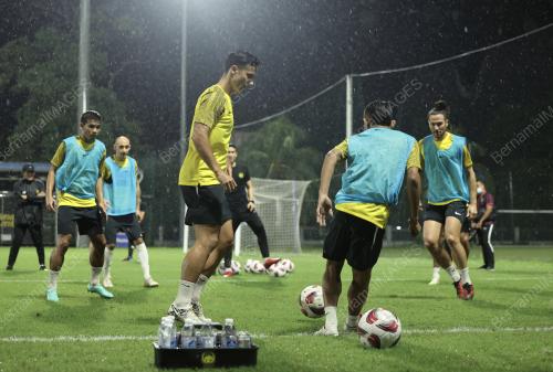 LATIHAN SKUAD HARIMAU MALAYA
