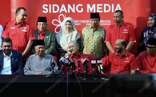 KL42_27102018_PM_BN201810251901