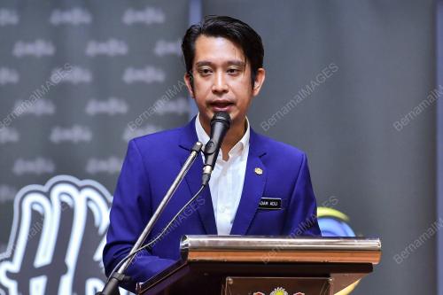 ADAM ADLI
