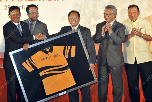 DATUK SERI AHMAD SHABERY CHEEK