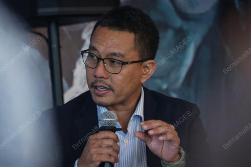 DR MOHAMAD RIZAL BAHARUM