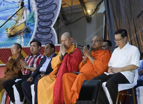 KL42_29052018_WESAK_BN201805289524