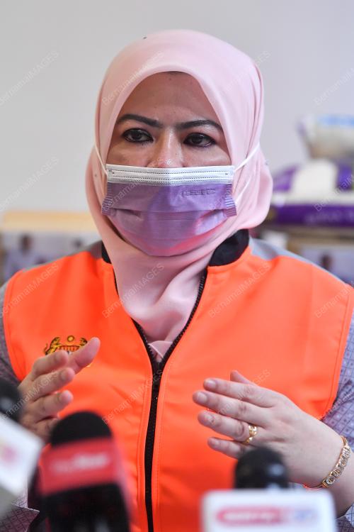 DATUK SERI RINA MOHD HARUN