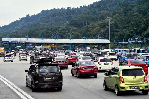 ALIRAN TRAFIK KE PANTAI TIMUR
