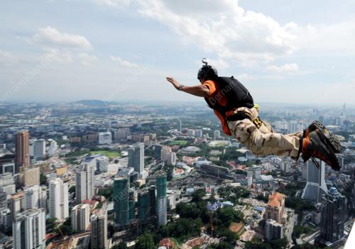 KL TOWER INTERNATIONAL JUMP MALAYSIA 2011