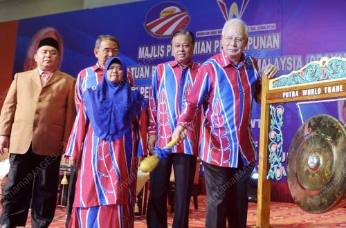 KL42_30032016_PM