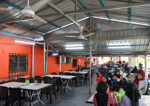 TAKRIF ELEKTRIK KEKAL HINGGA DISEMBEE