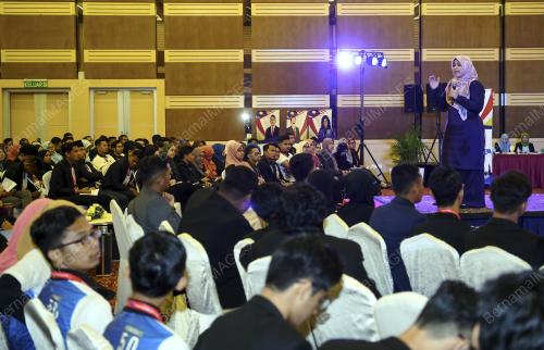 KL42_30112017_PEMANAS_BN201711292849