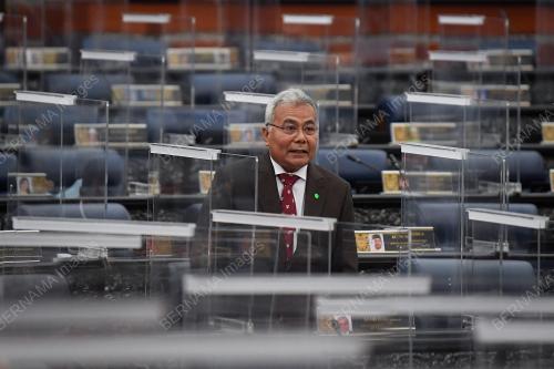 DATUK SERI MOHD REDZUAN YUSOF