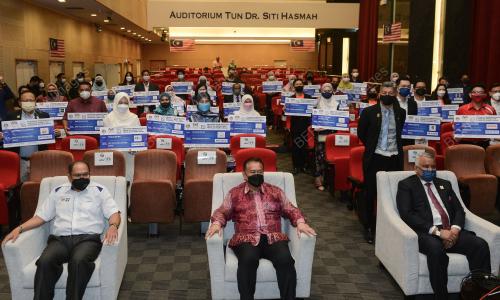 DATUK SERI ALEXANDER NANTA LINGGI