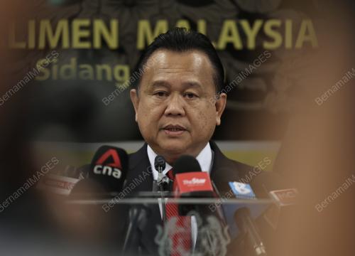 DATUK SERI ALEXANDER NANTA LINGGI