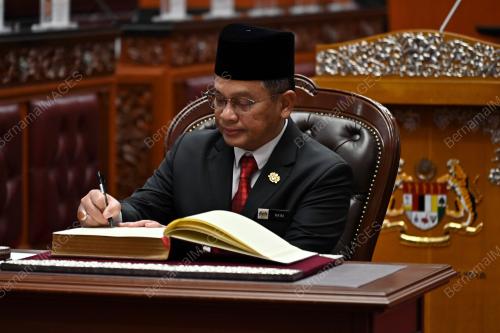 DATUK SERI DR ZAMBRY ABDUL KADIR