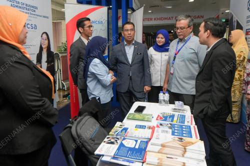 DATUK SERI AZHAR ABDUL MANAF