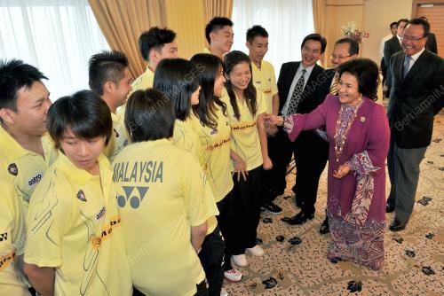 DATIN SERI ROSMAH MANSOR