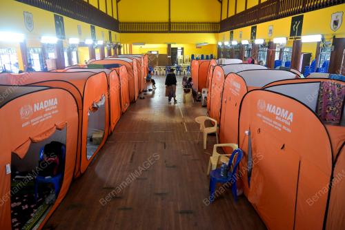 PPS TANAH RUNTUH DI BATU 12 GOMBAK